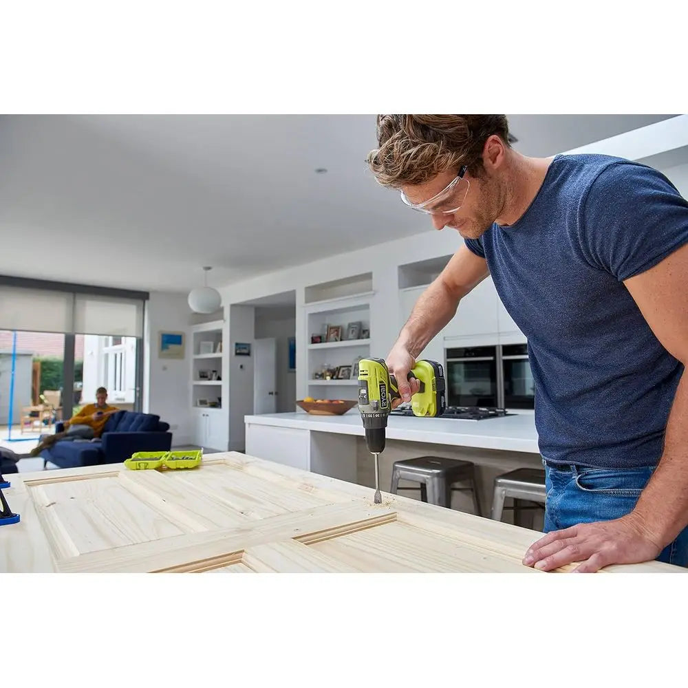 18V Cordless Drill with 2-Speeds, 2 Lithium Batteries and Storage Bag